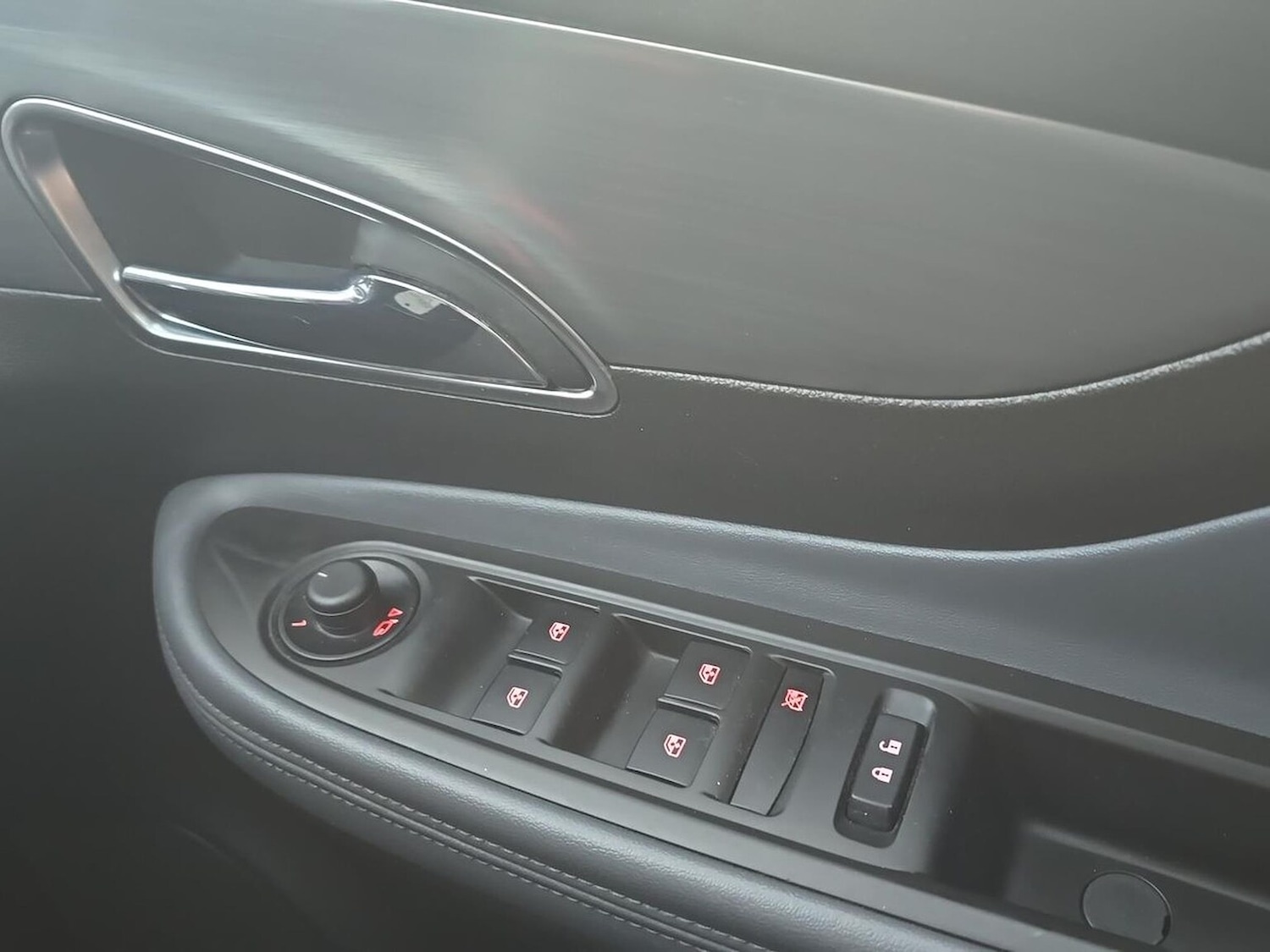 Used Vauxhall Mokka 2015 for sale - 76785196: Photo 21