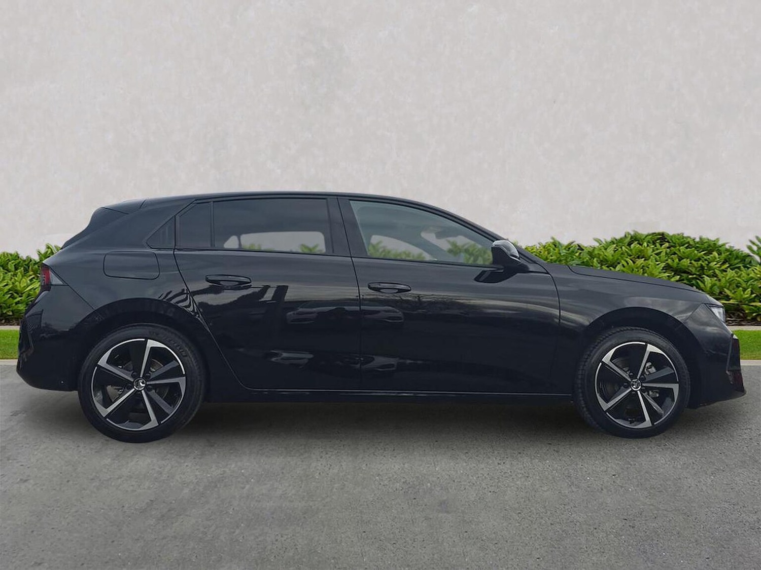 Used Vauxhall Astra 2025 for sale - 76725849: Photo 3