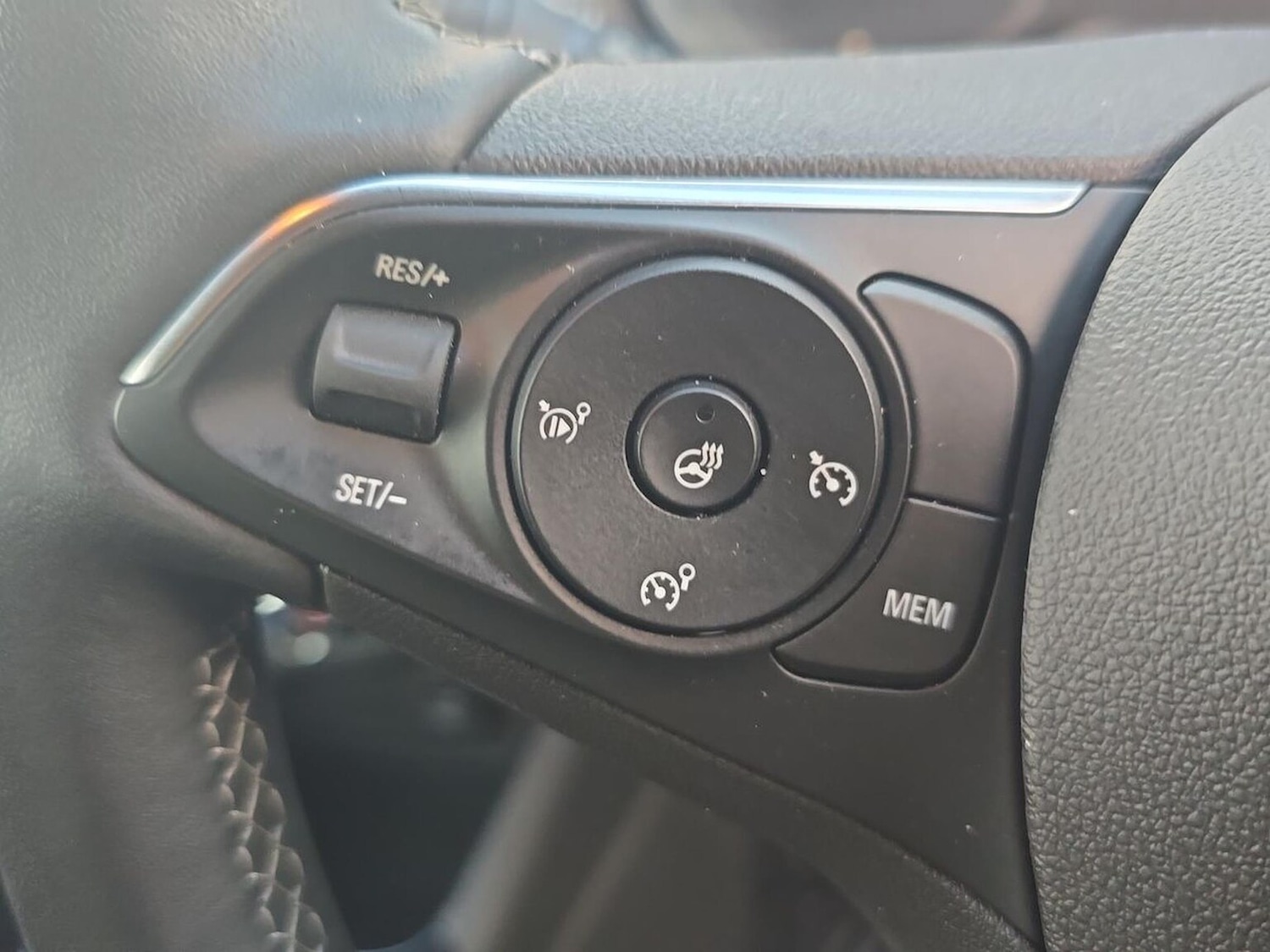 Used Vauxhall Crossland 2022 for sale - 76687291: Photo 27