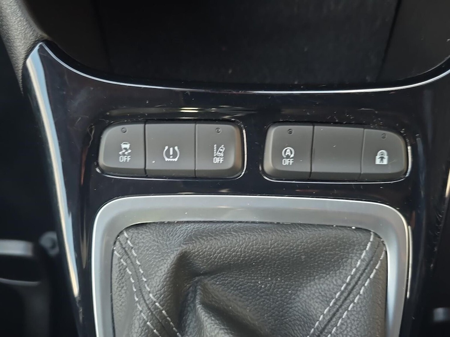 Used Vauxhall Crossland 2022 for sale - 76687291: Photo 32