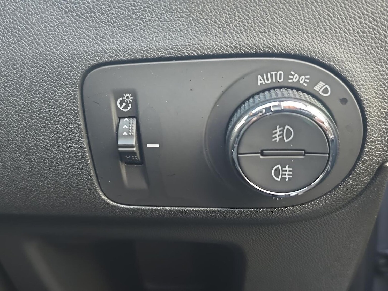 Used Vauxhall Crossland 2022 for sale - 76687291: Photo 37