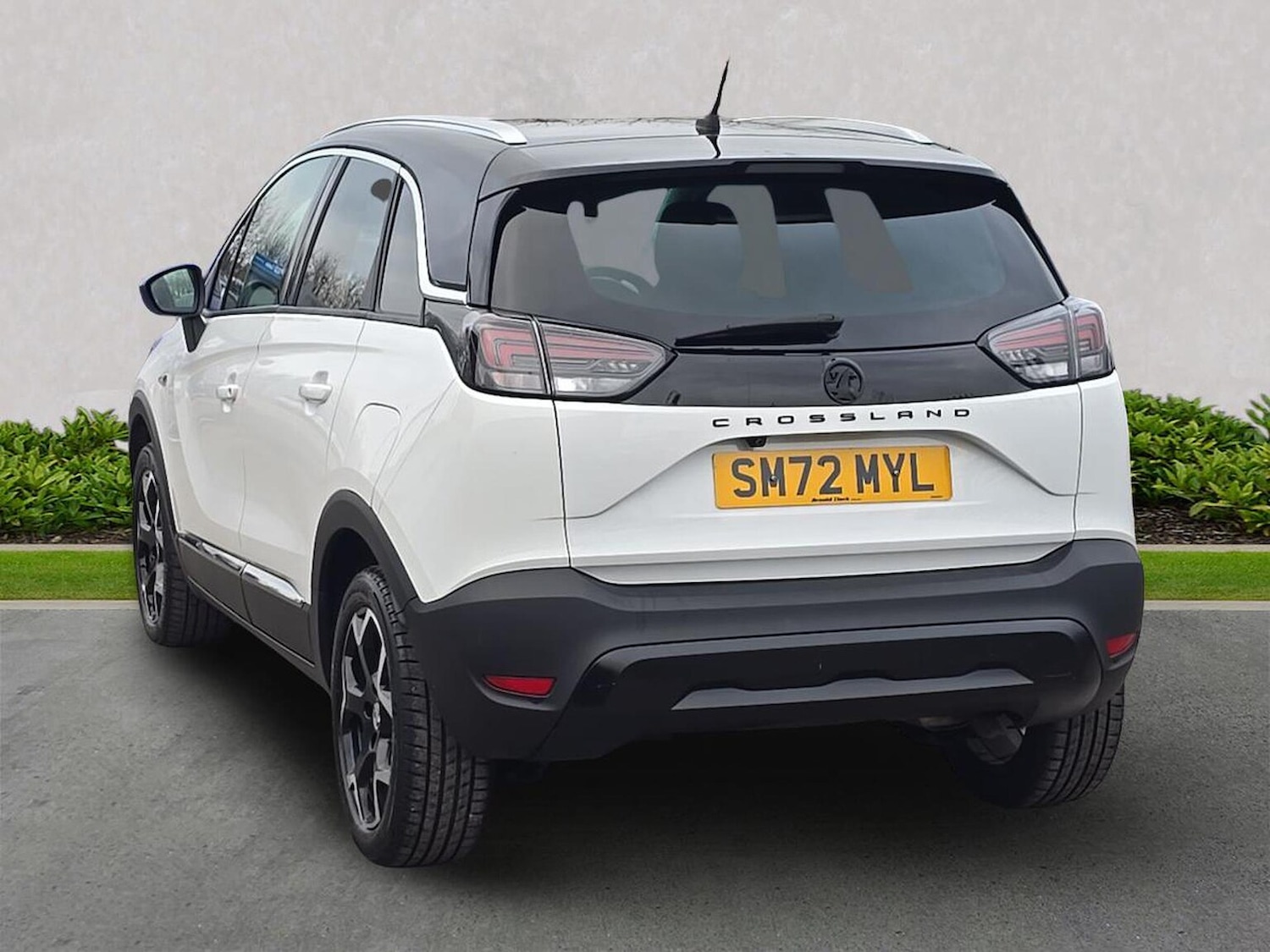 Used Vauxhall Crossland 2023 for sale - 77775187: Photo 2