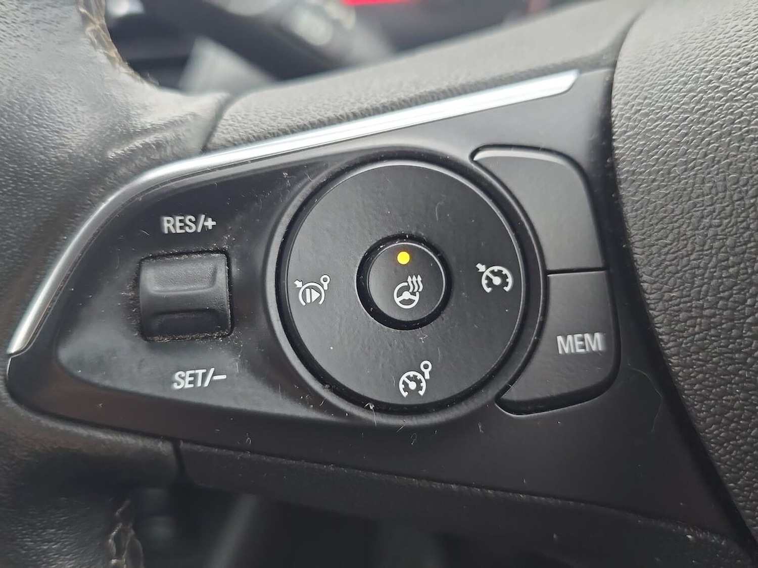 Used Vauxhall Crossland 2023 for sale - 77775187: Photo 27