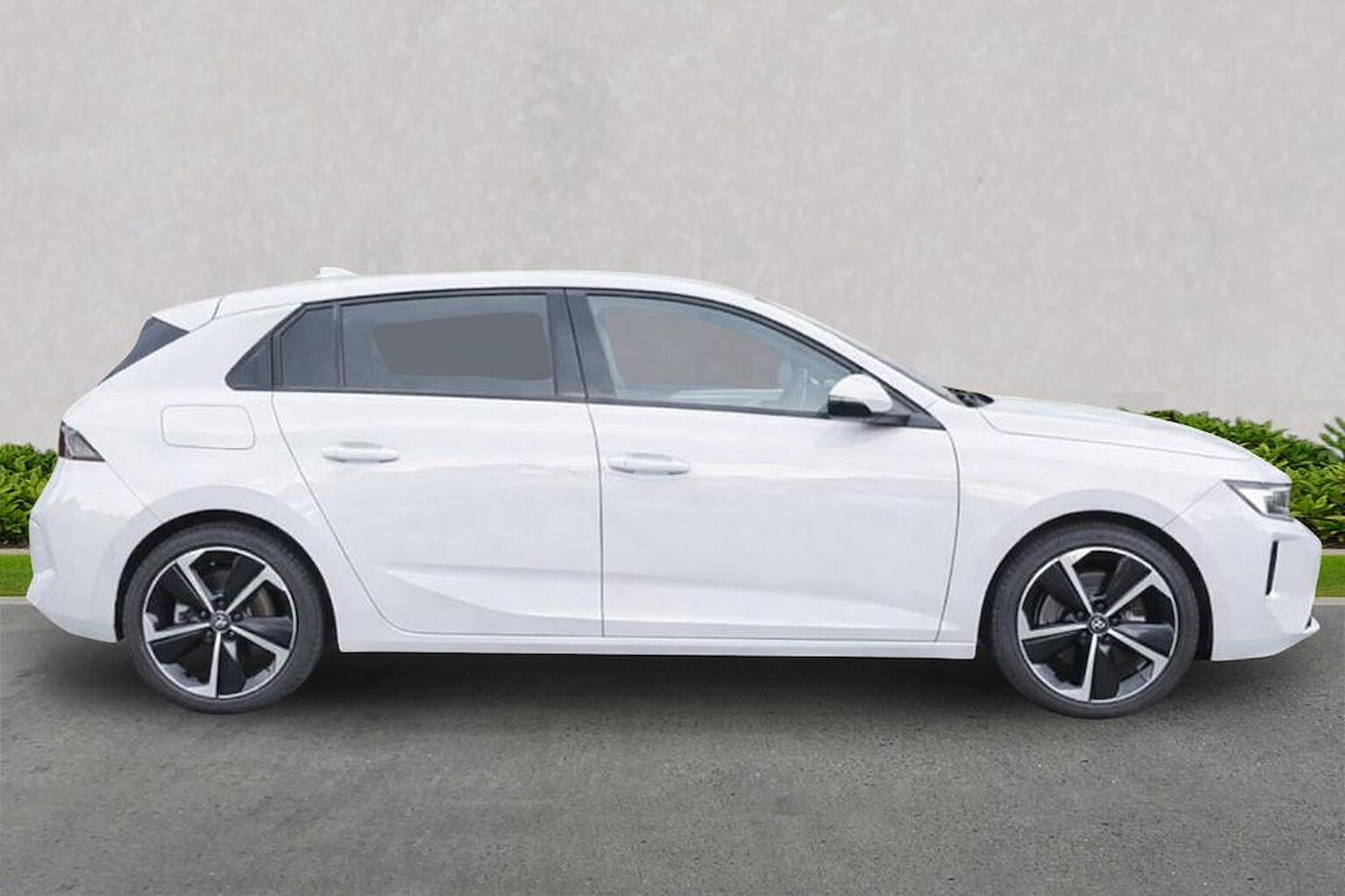 Used Vauxhall Astra 2025 for sale - 77616790: Photo 3