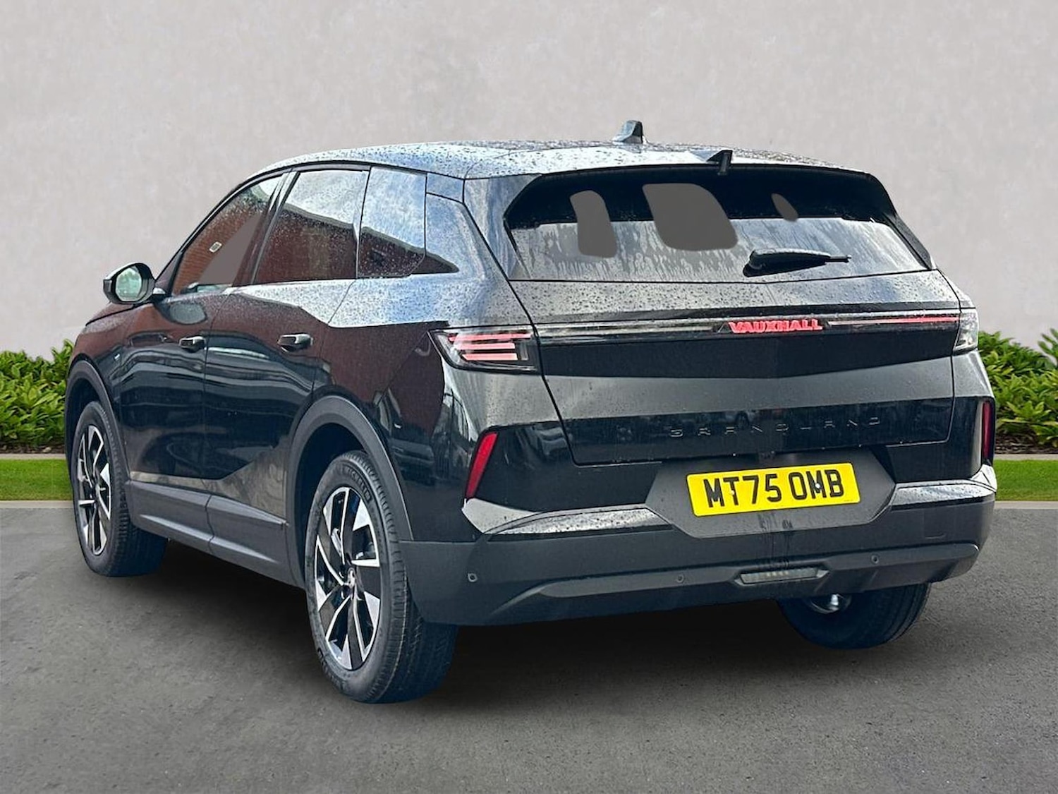 Used Vauxhall Grandland 2025 for sale - 76490542: Photo 2