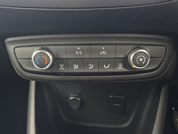 Used Vauxhall Crossland 2022 for sale - 76171554: Photo 12