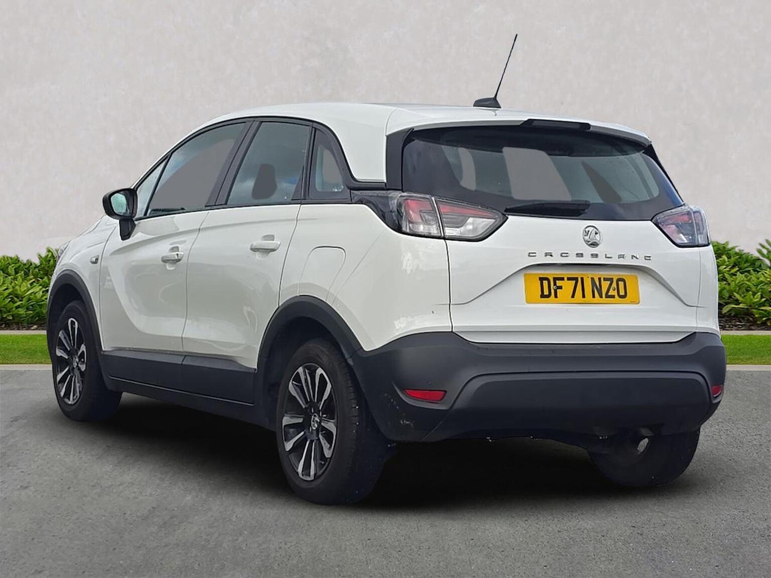 Used Vauxhall Crossland 2022 for sale - 76171554: Photo 2