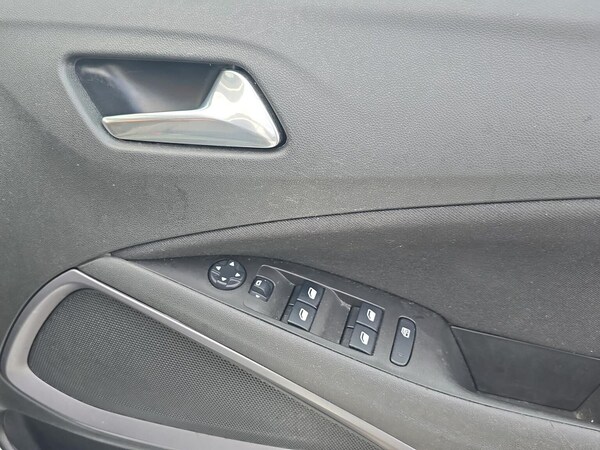Used Vauxhall Crossland 2022 for sale - 76171554: Photo 21