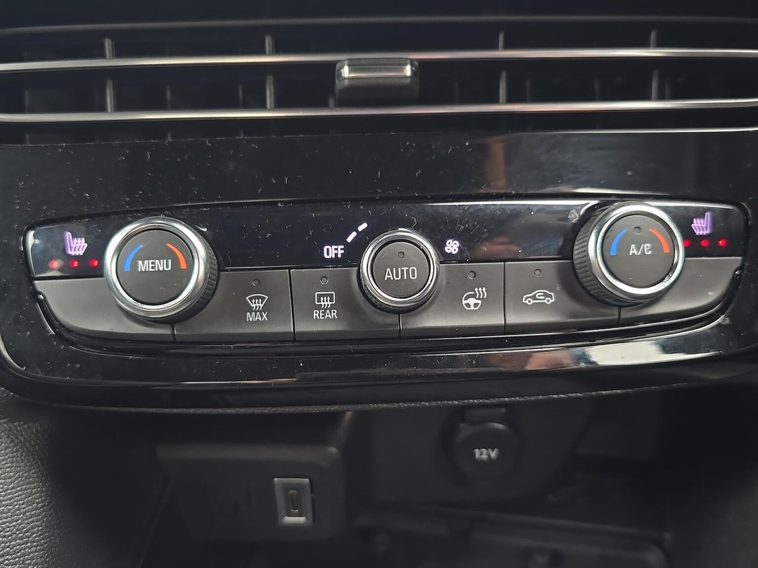 Used Vauxhall Mokka 2025 for sale - 76477234: Photo 12