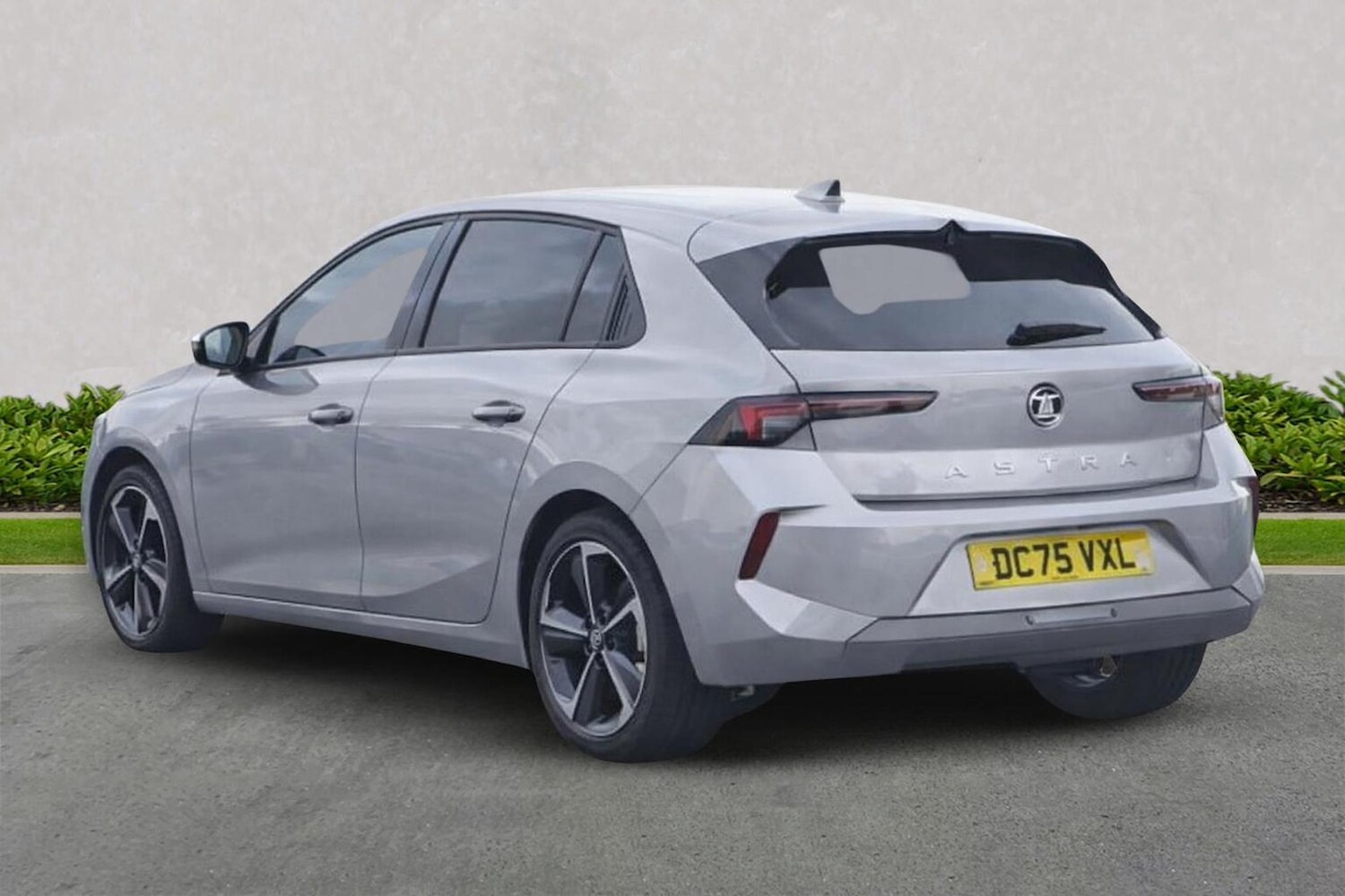 Used Vauxhall Astra 2025 for sale - 77616788: Photo 2