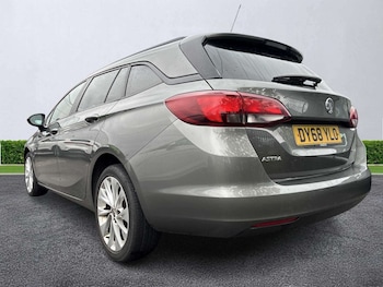 Used Vauxhall Astra 2018 for sale - 78876605: Photo