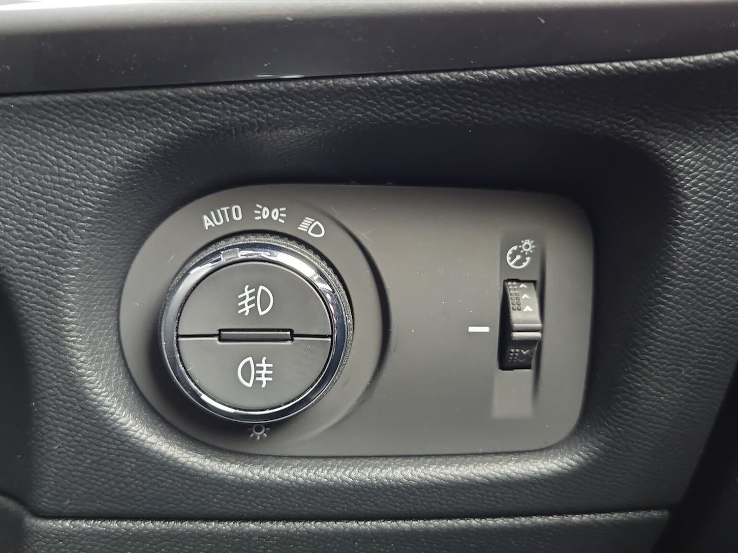 Used Vauxhall Mokka 2022 for sale - 77973958: Photo 31