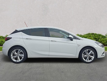 Used Vauxhall Astra 2018 for sale - 76127130: Photo