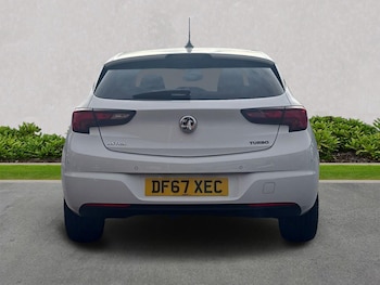 Used Vauxhall Astra 2018 for sale - 76127130: Photo