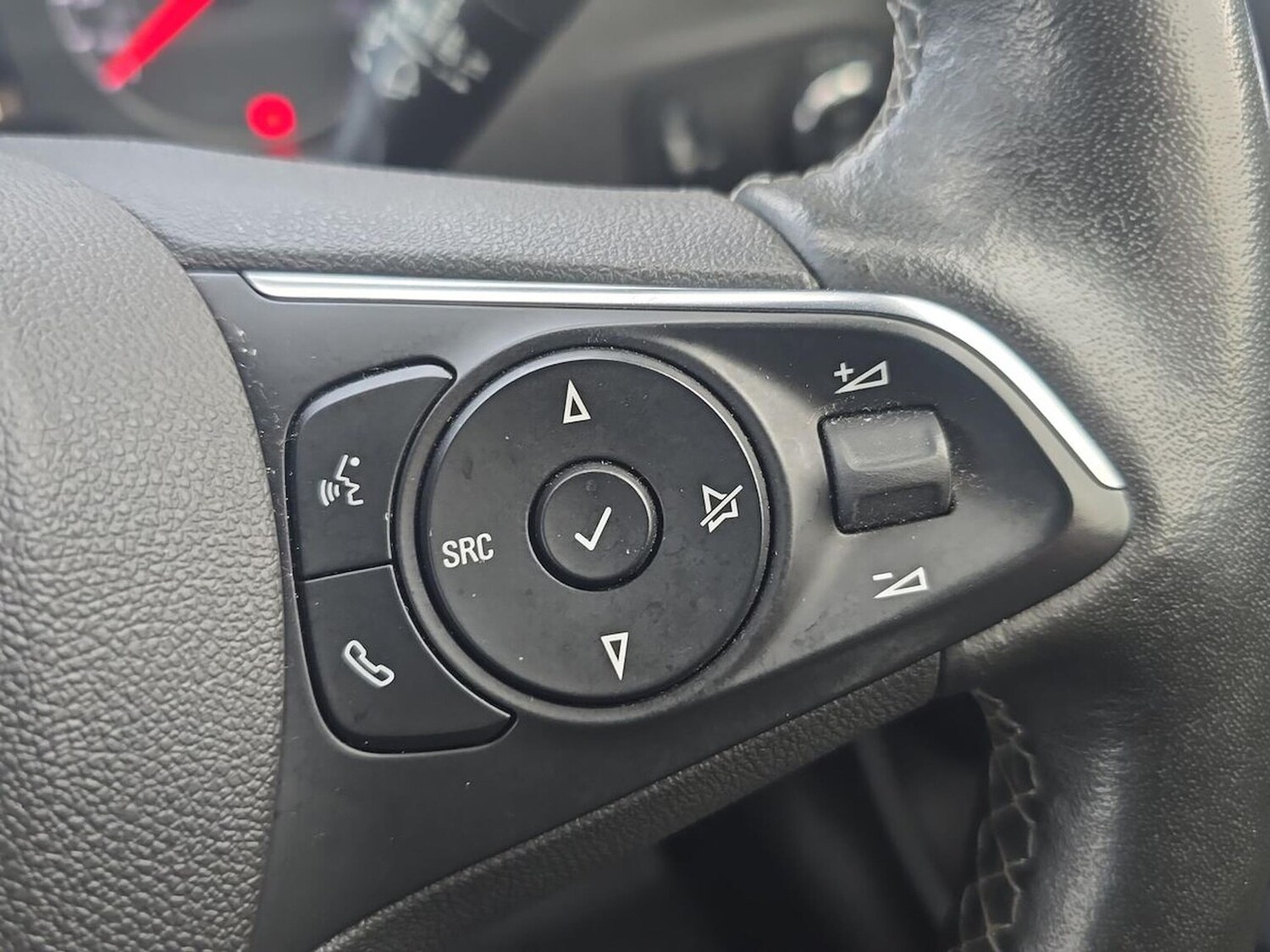 Used Vauxhall Crossland 2022 for sale - 77488251: Photo 25