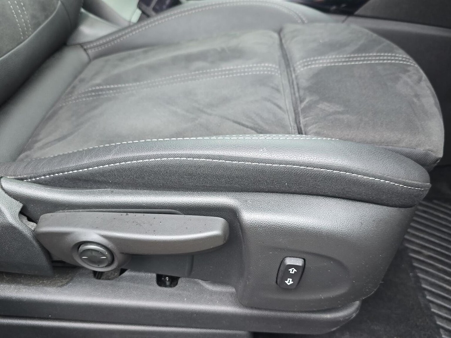 Used Vauxhall Crossland 2022 for sale - 77603719: Photo 30