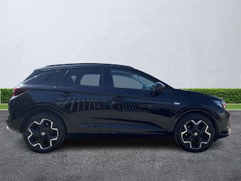Used Vauxhall Grandland 2024 for sale - 79030180: Photo