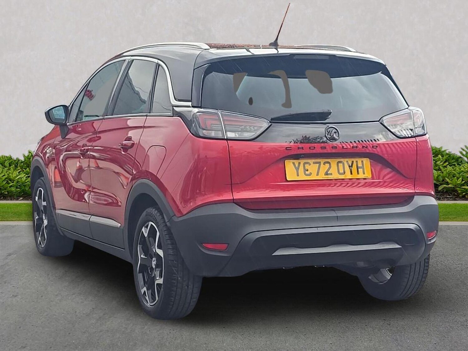 Used Vauxhall Crossland 2022 for sale - 76353600: Photo 2