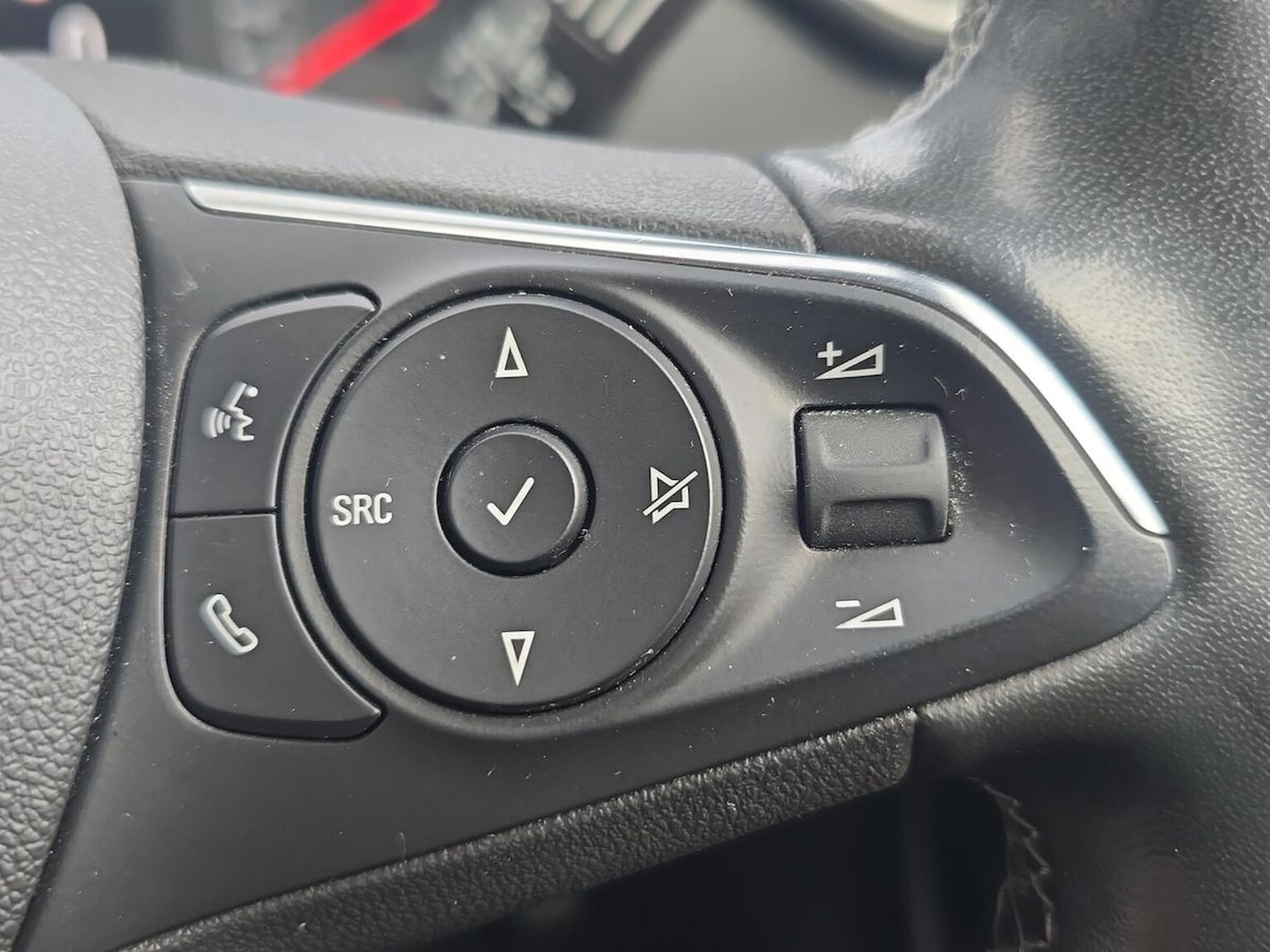 Used Vauxhall Crossland 2022 for sale - 76353600: Photo 26