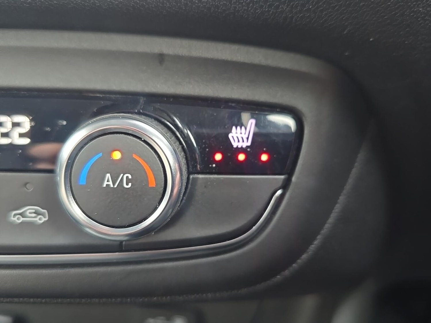 Used Vauxhall Crossland 2022 for sale - 76353600: Photo 38
