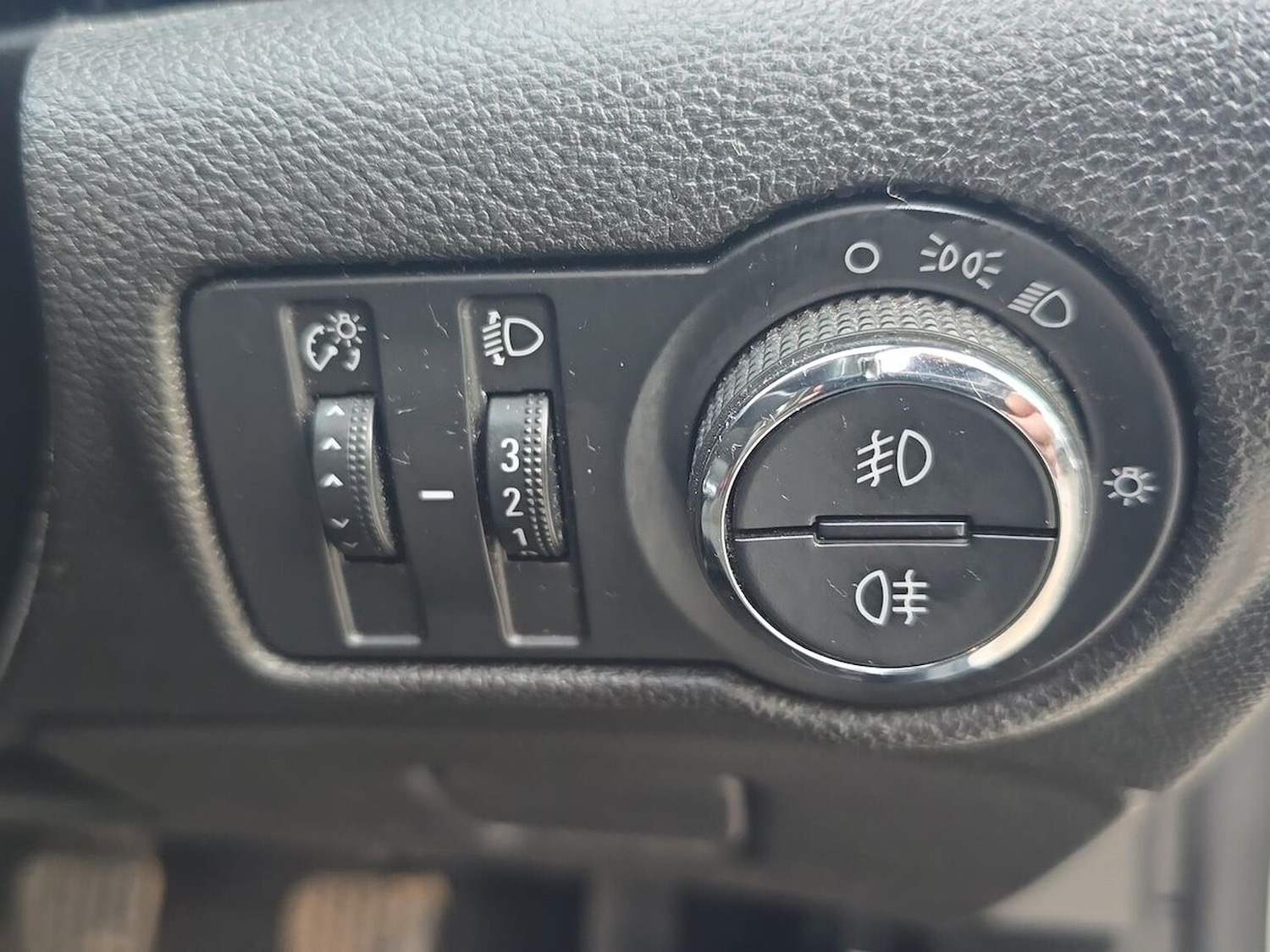 Used Vauxhall Astra 2014 for sale - 76455266: Photo 31