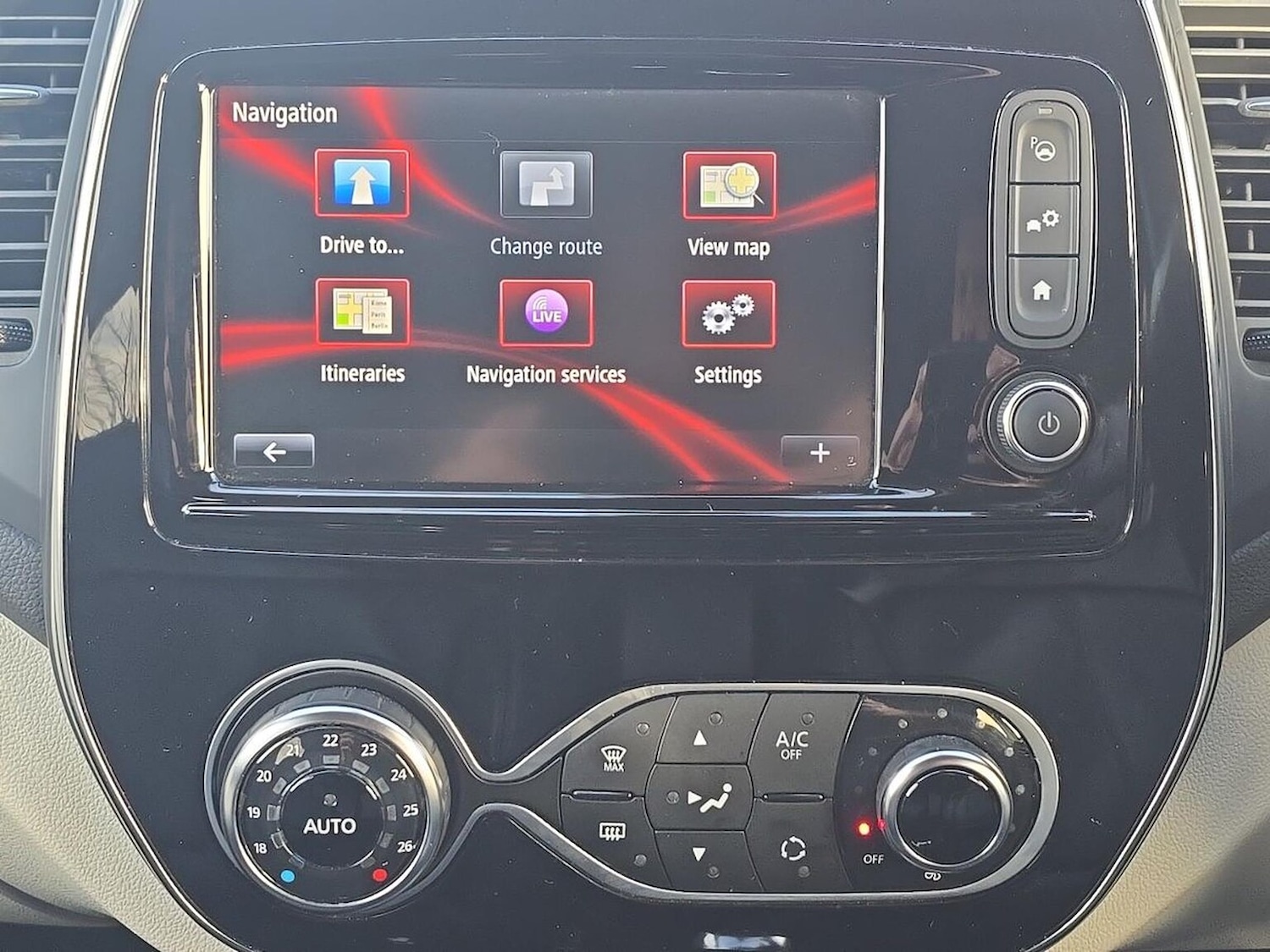 Used Renault Captur 2019 for sale - 76906324: Photo 24