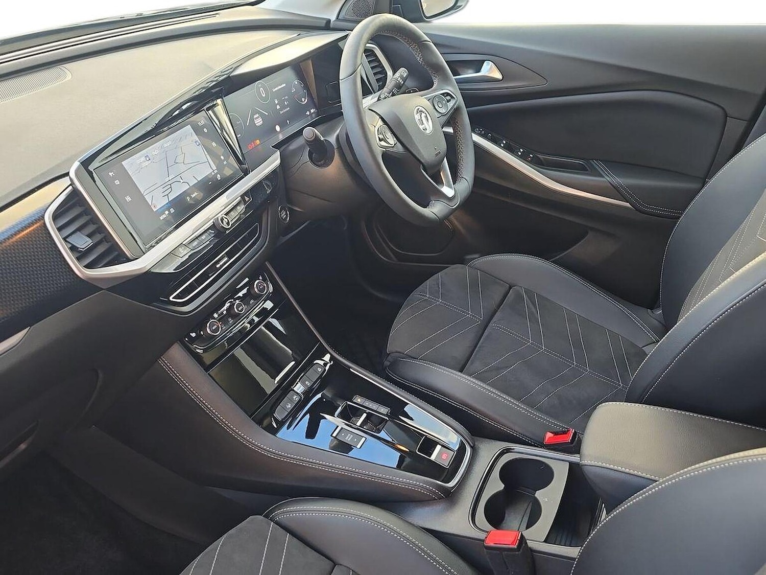 Used Vauxhall Grandland 2024 for sale - 76963525: Photo 7