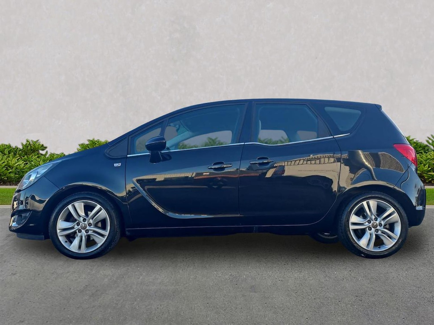 Used Vauxhall Meriva 2017 for sale - 76694611: Photo 19