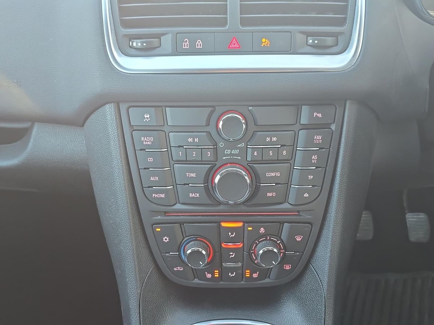 Used Vauxhall Meriva 2017 for sale - 76694611: Photo 25