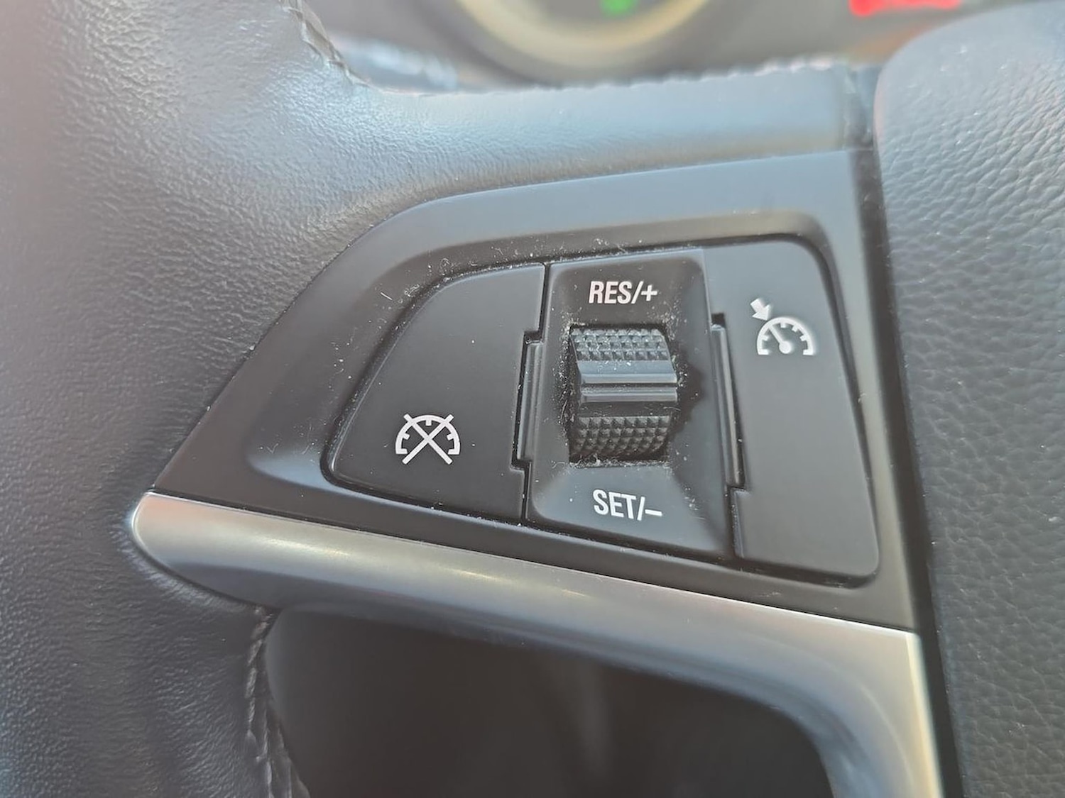 Used Vauxhall Meriva 2017 for sale - 76694611: Photo 27