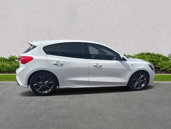 Used Ford Focus 2020 for sale - 75517937: Photo