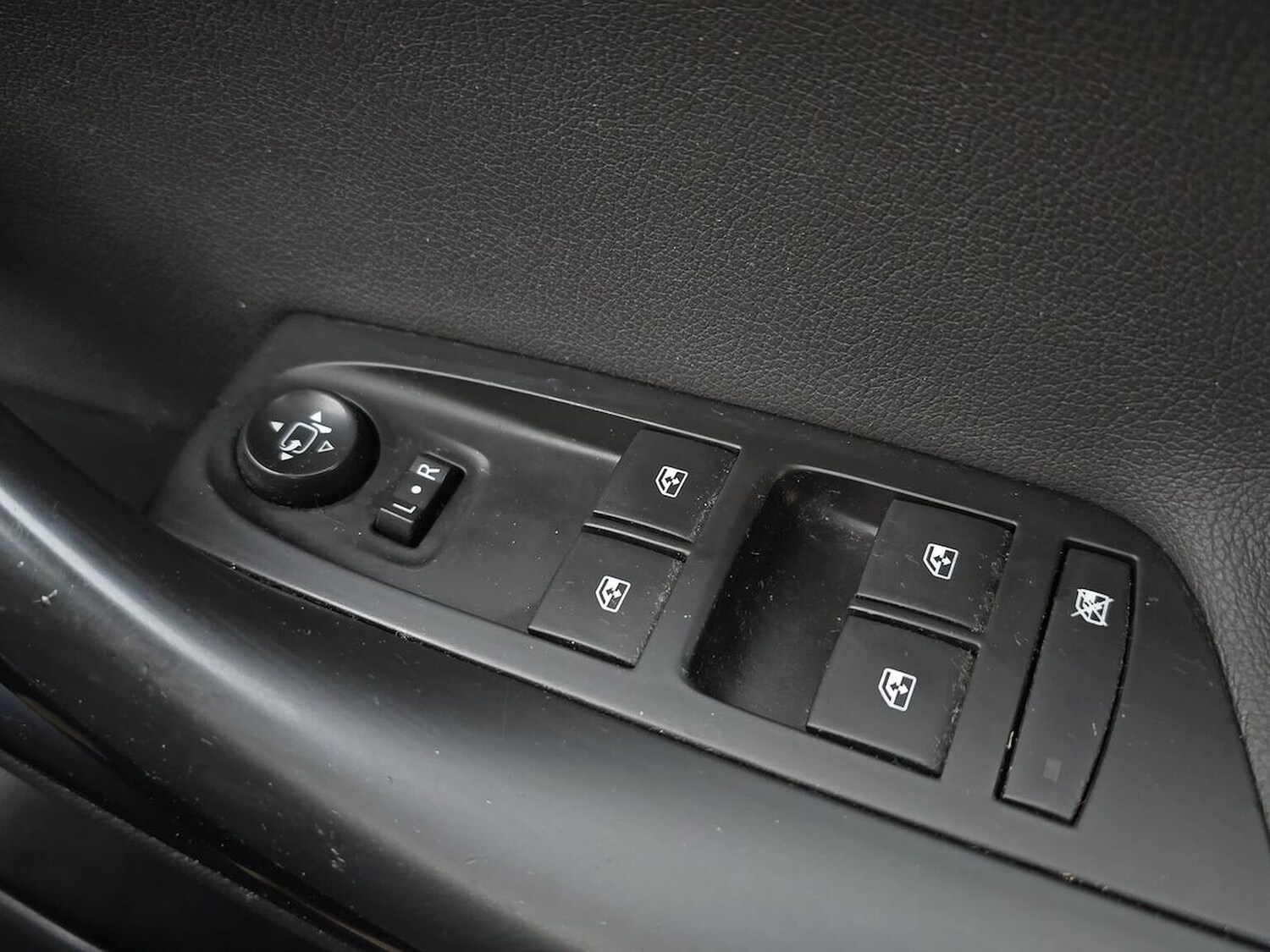 Used Vauxhall Astra 2017 for sale - 78195699: Photo 23