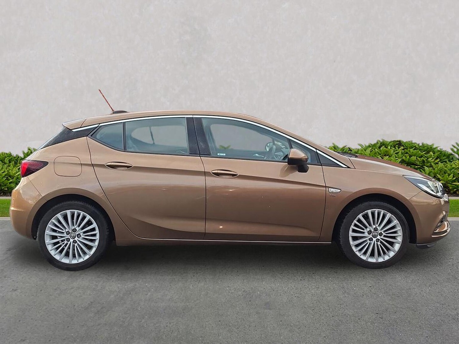 Used Vauxhall Astra 2017 for sale - 78195699: Photo 5