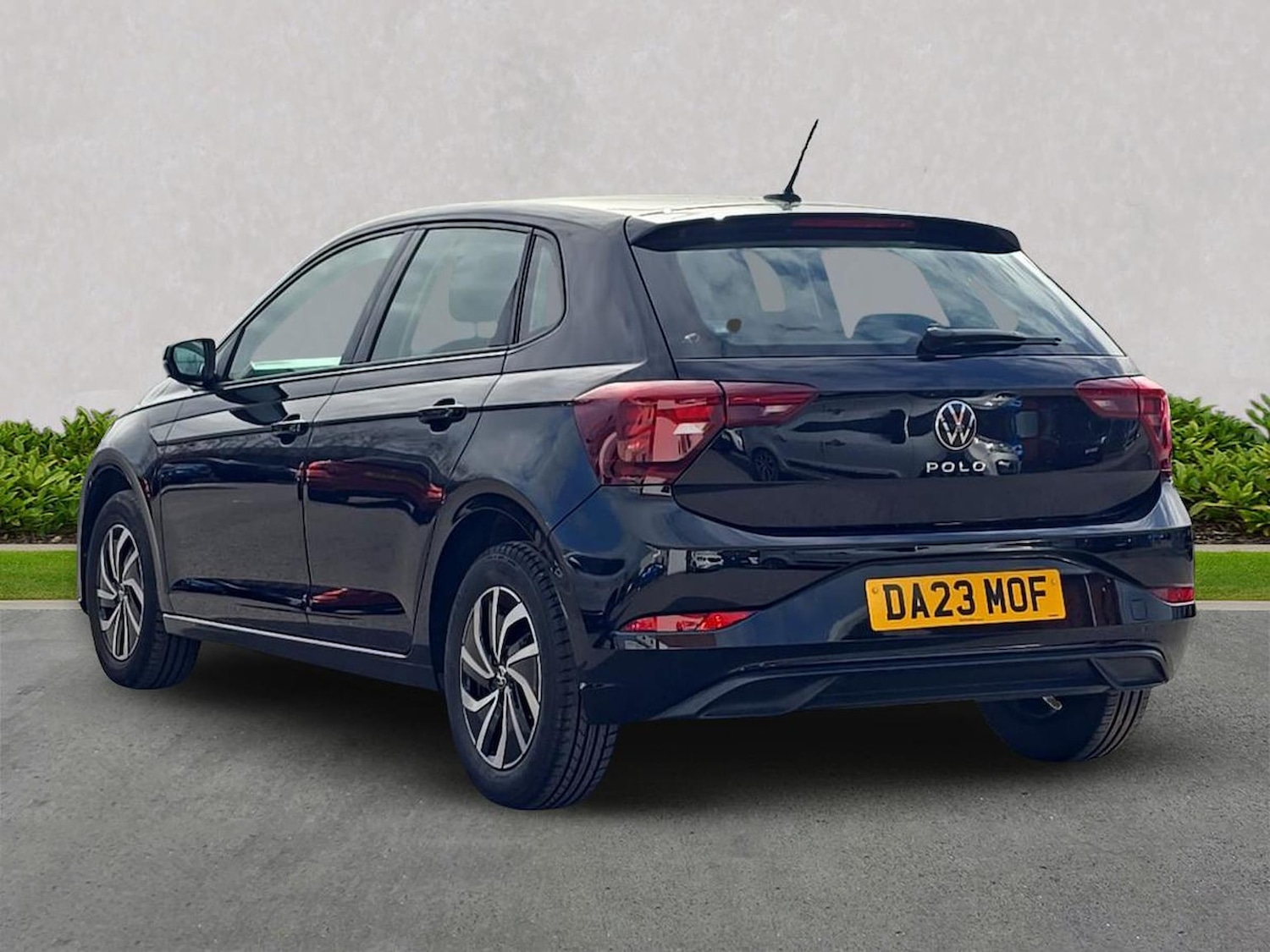 Used Volkswagen Polo 2023 for sale - 78195711: Photo 2