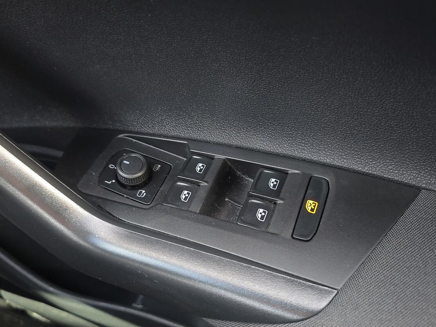 Used Volkswagen Polo 2023 for sale - 78195711: Photo 23