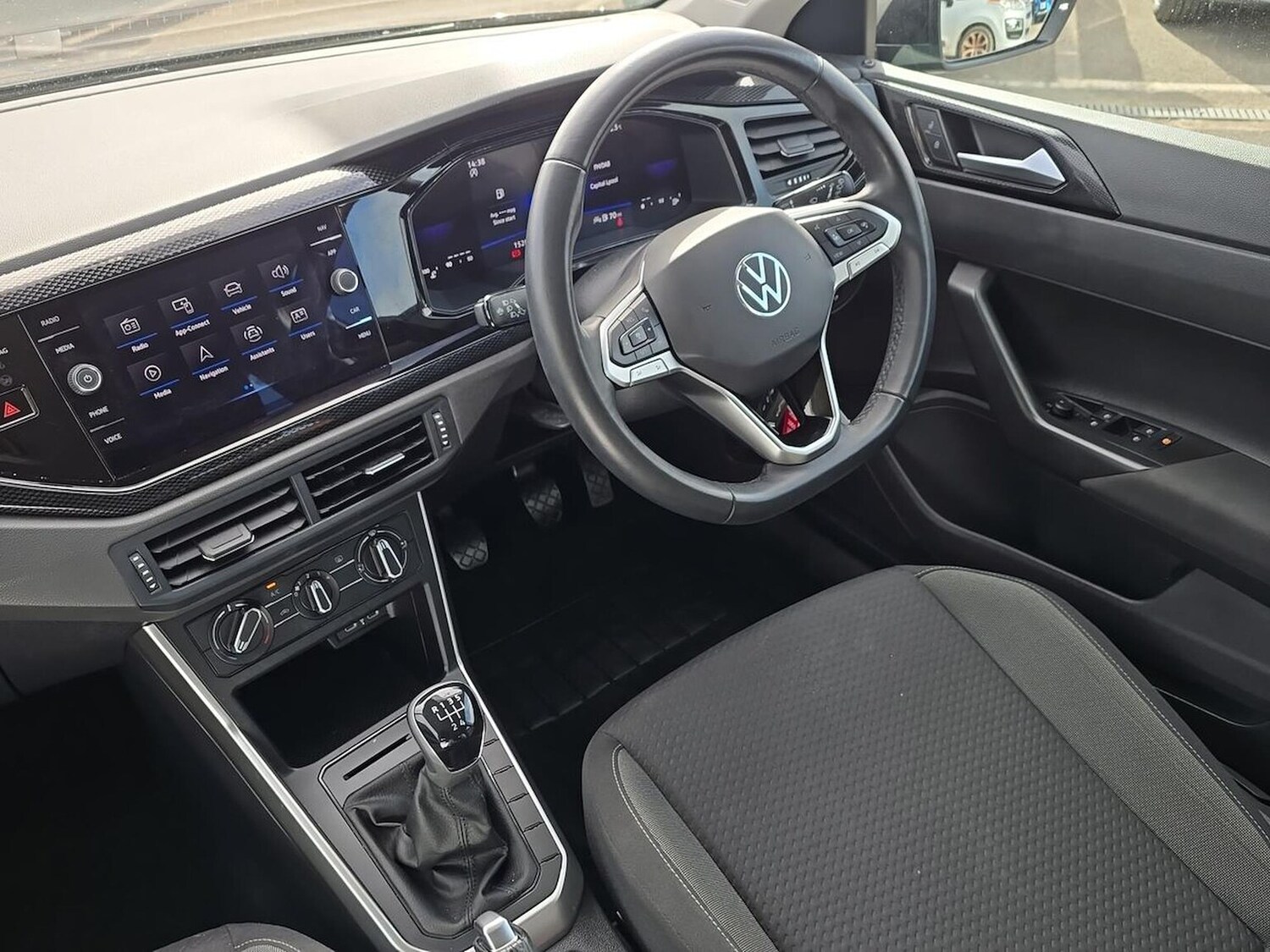 Used Volkswagen Polo 2023 for sale - 78195711: Photo 31