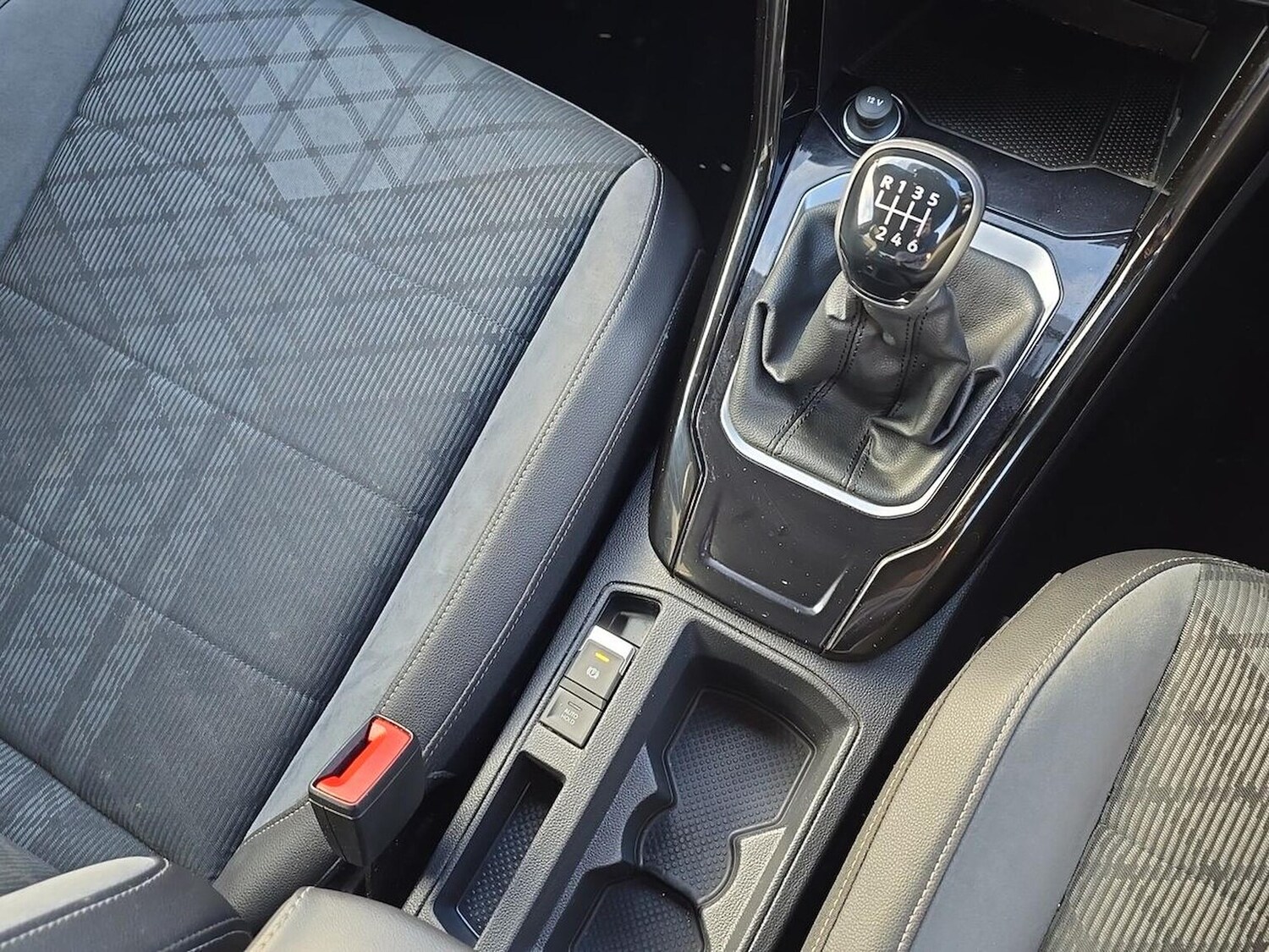 Used Volkswagen T-Roc 2023 for sale - 78195706: Photo 15