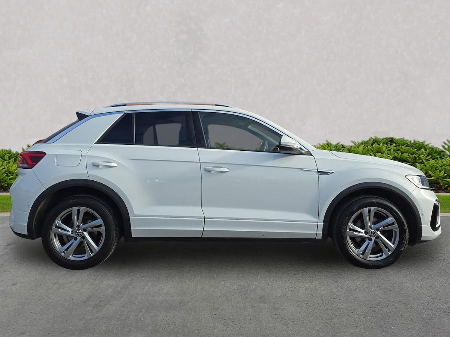 Used Volkswagen T-Roc 2023 for sale - 78195706: Photo 5