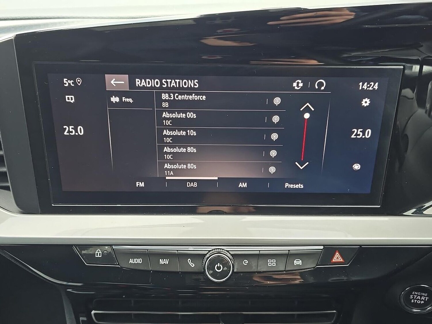 Used Vauxhall Mokka 2023 for sale - 77802153: Photo 11