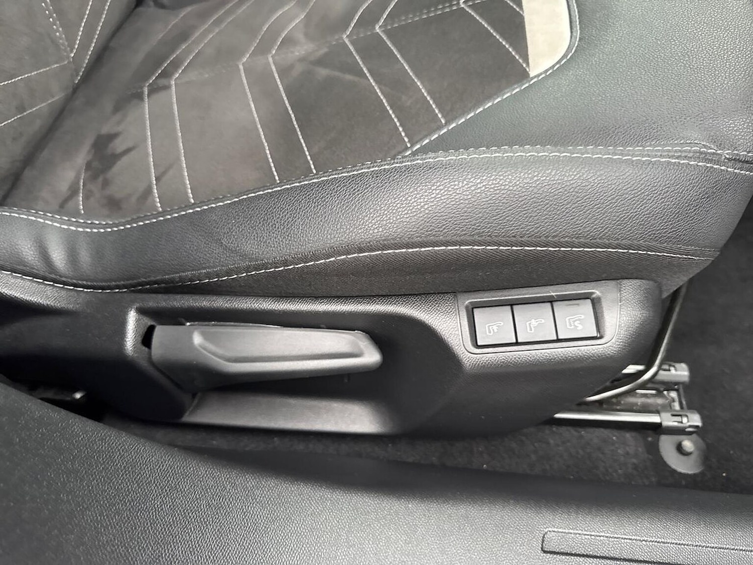 Used Vauxhall Mokka 2023 for sale - 77034649: Photo 32