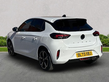 Used Vauxhall Corsa 2023 for sale - 76037186: Photo 2