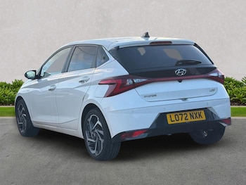 Used Hyundai i20 2022 for sale - 77639306: Photo