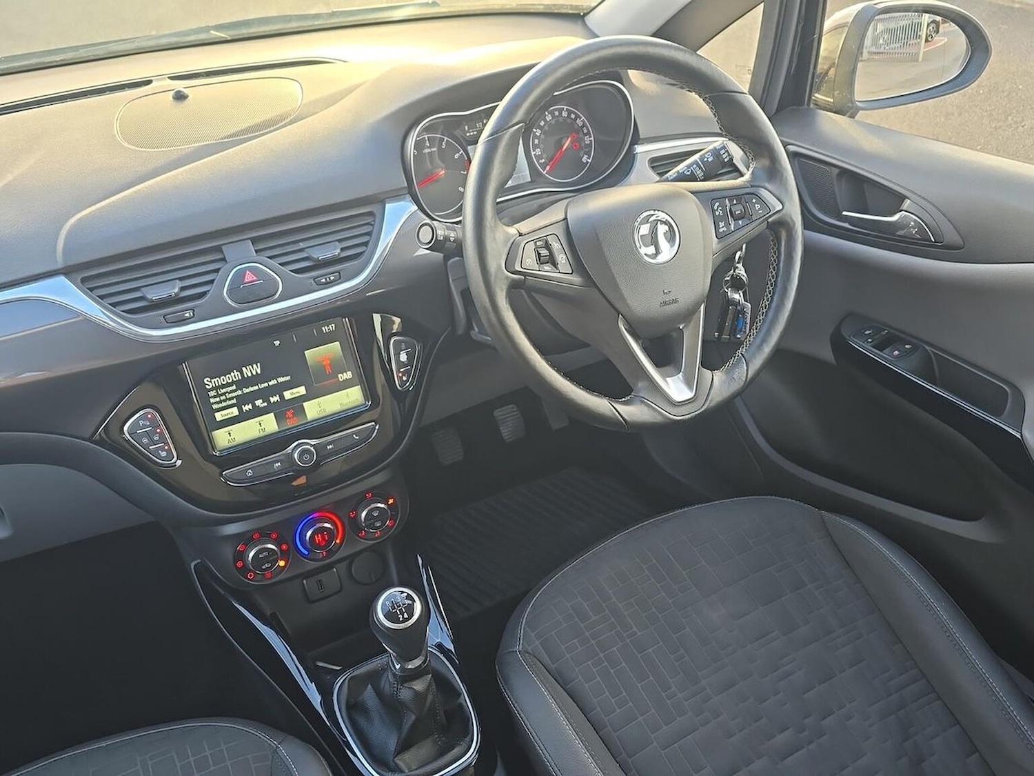 Used Vauxhall Corsa 2016 for sale - 77065802: Photo 29