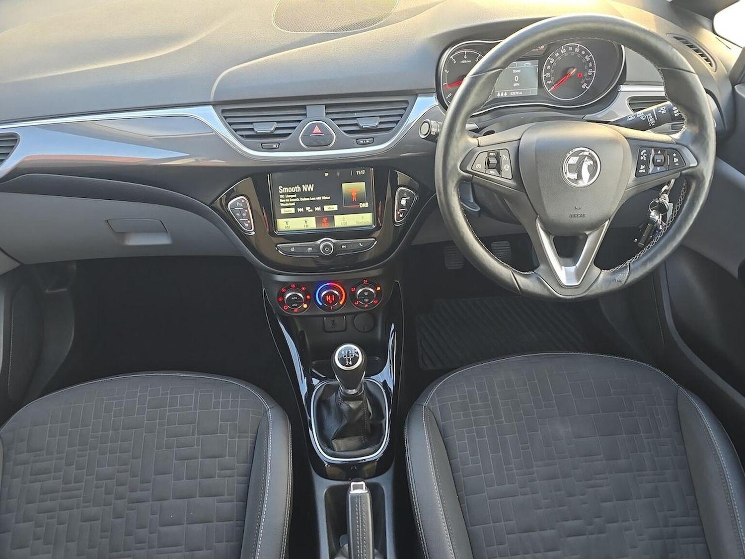 Used Vauxhall Corsa 2016 for sale - 77065802: Photo 8