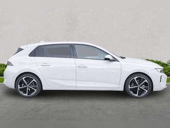 Used Vauxhall Astra 2025 for sale - 78614818: Photo