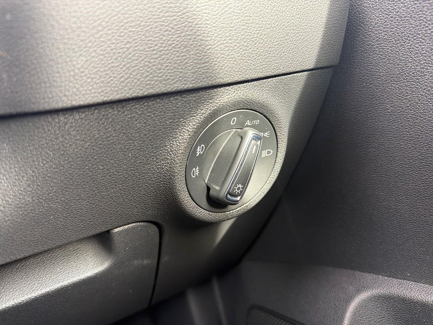 Used Skoda Karoq 2019 for sale - 78195693: Photo 41