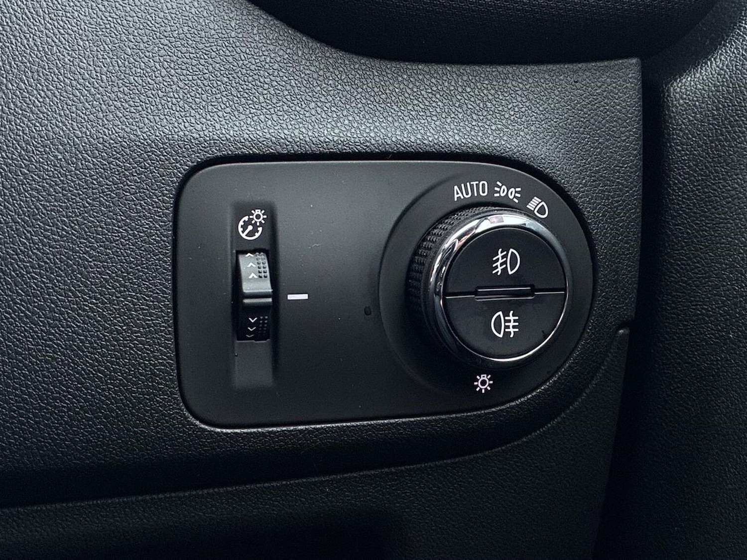 Used Vauxhall Crossland 2022 for sale - 77028071: Photo 24