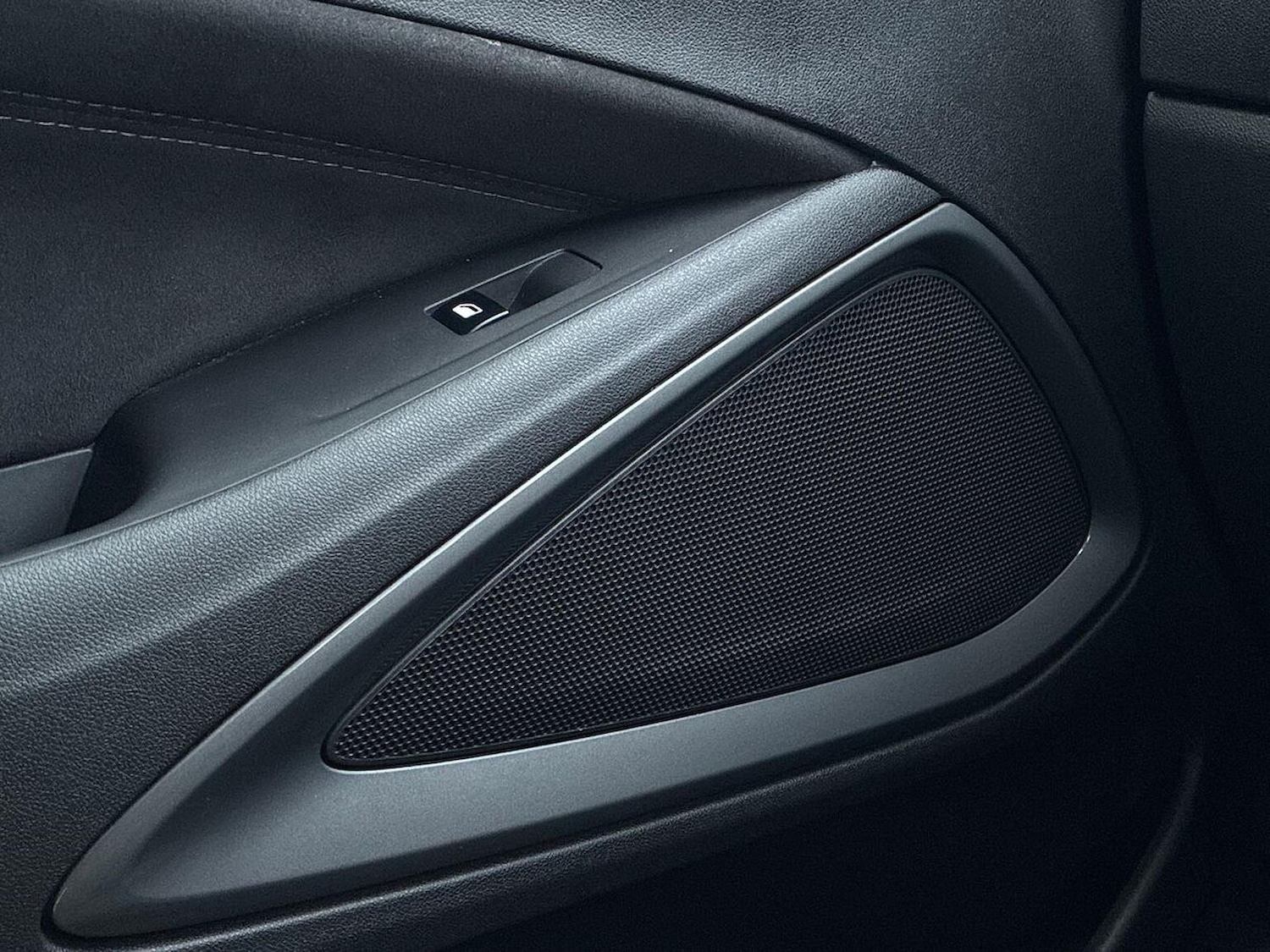 Used Vauxhall Crossland 2022 for sale - 77028071: Photo 33