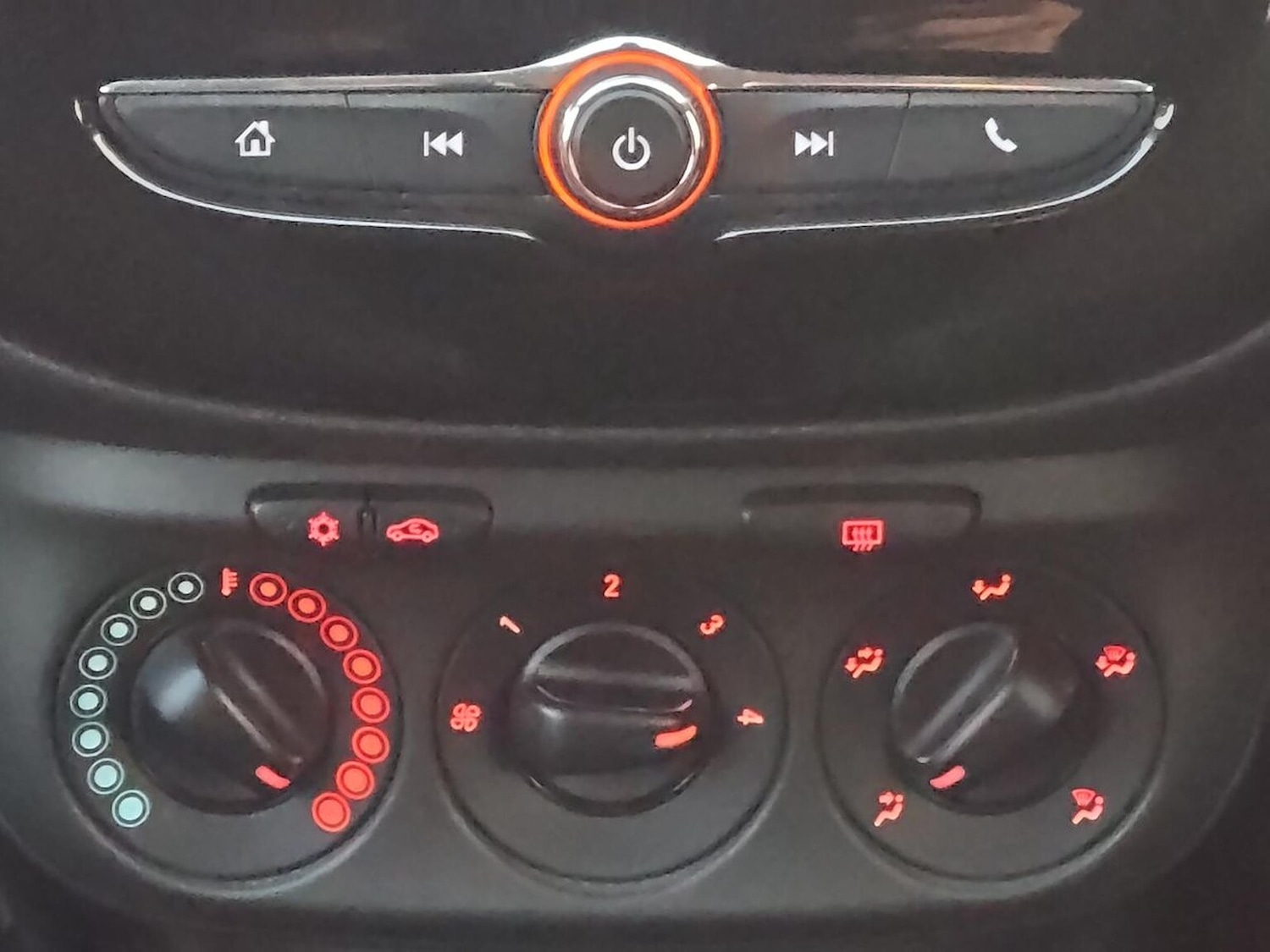 Used Vauxhall Corsa 2016 for sale - 76821719: Photo 12