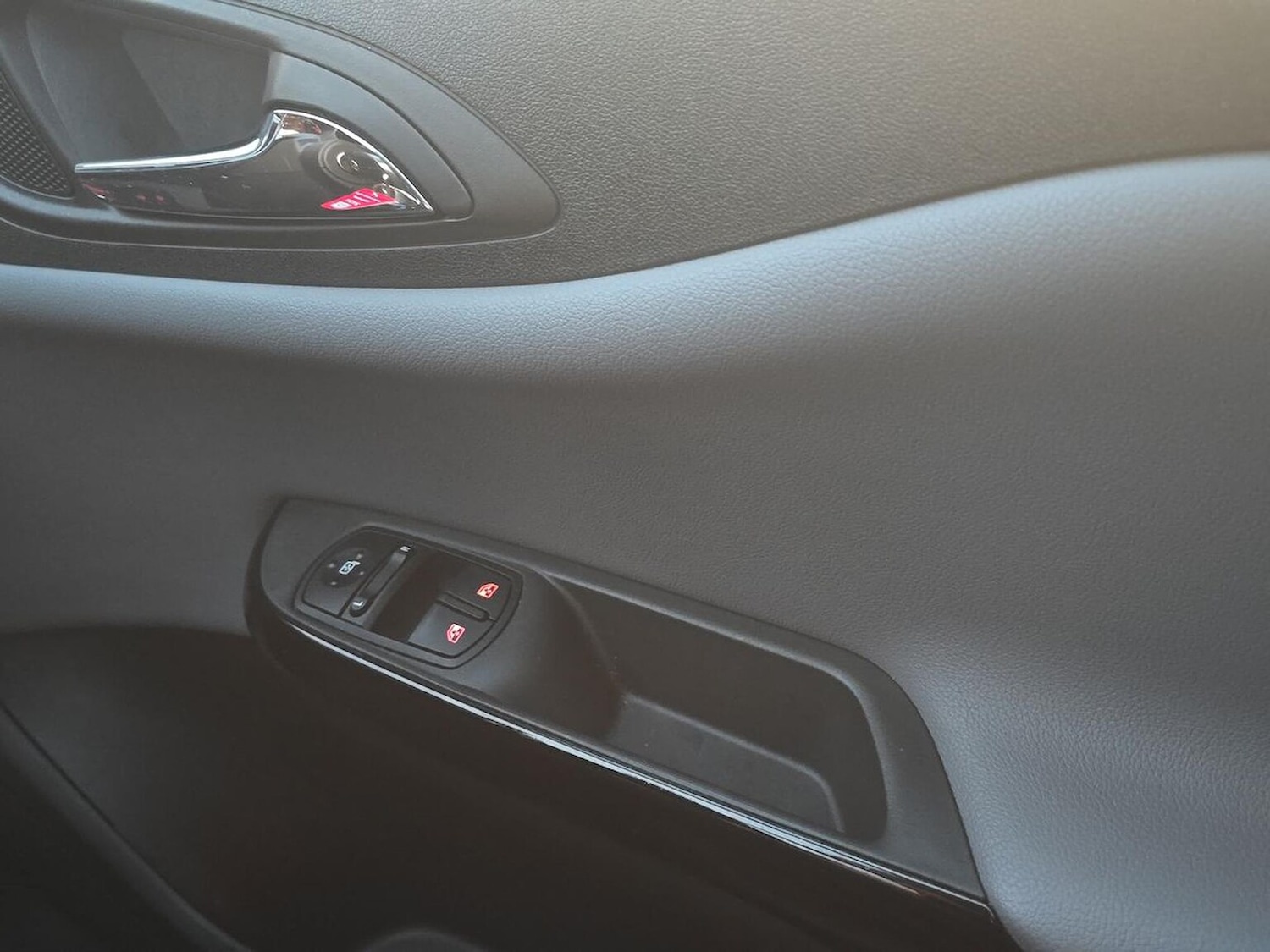 Used Vauxhall Corsa 2016 for sale - 76821719: Photo 21